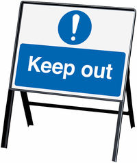 keep out Signs with stanchion SSW00704