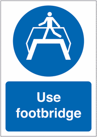 Use footbridge signs   SSW00806